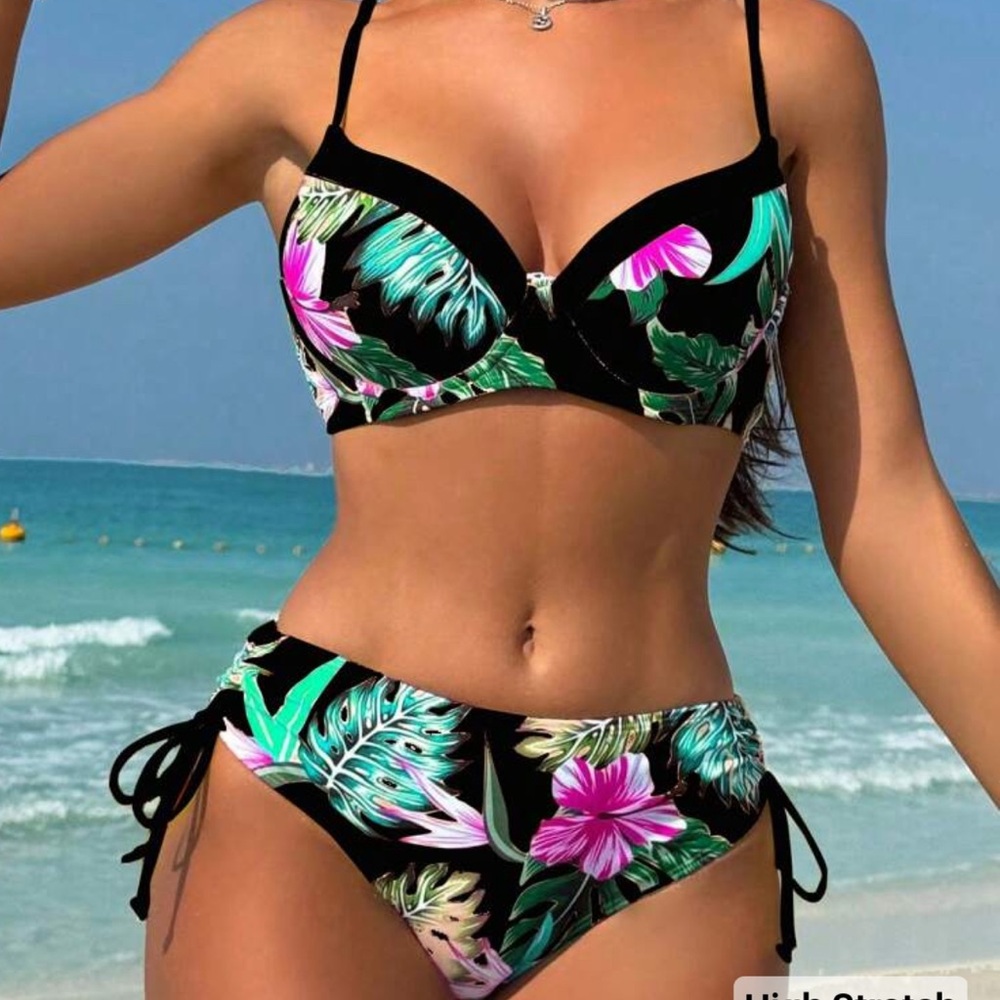 Tropical Floral Women's Bikini Set